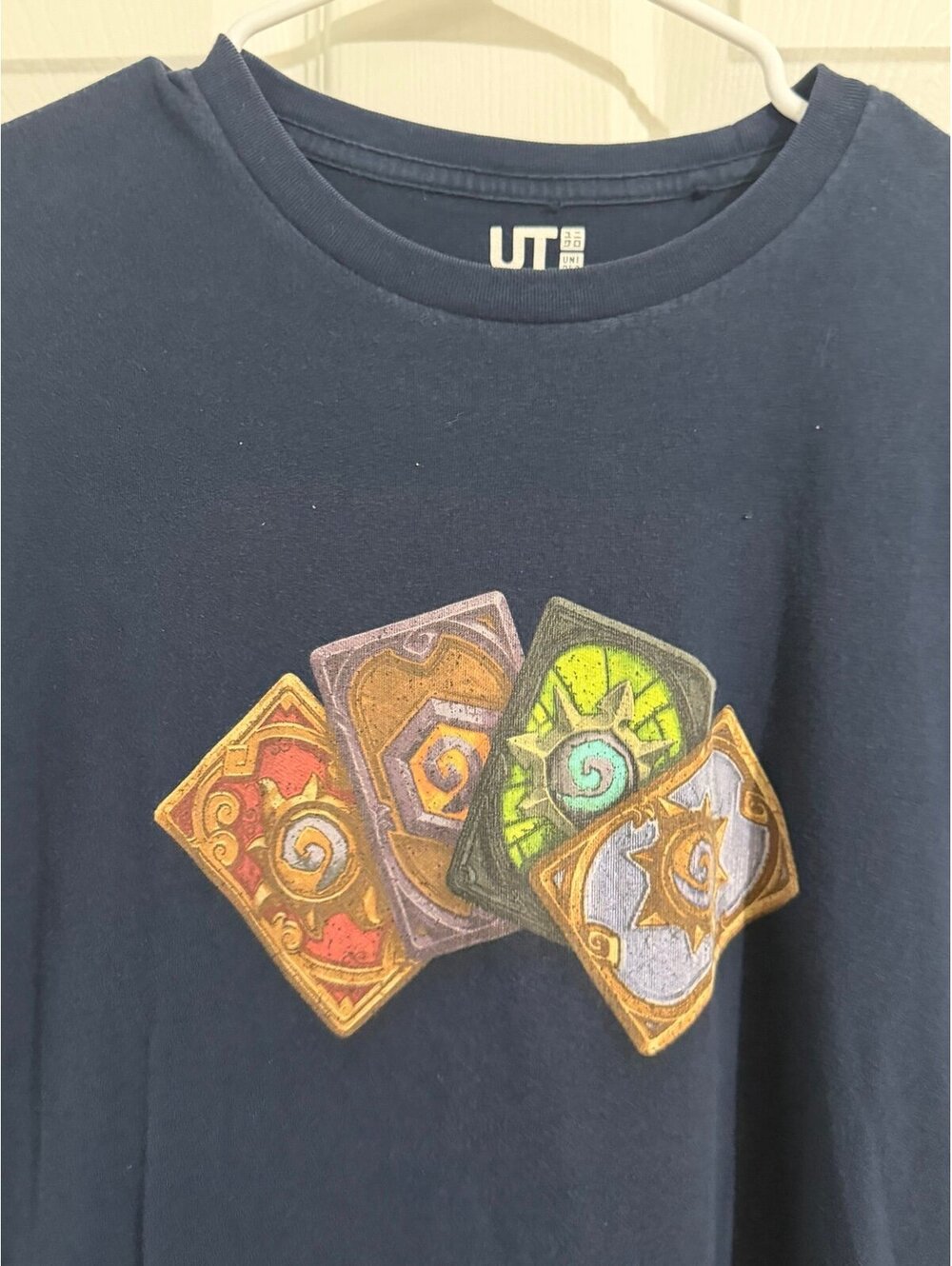 Uniqlo UT Hearthstone T-Shirt BLIZZARD MAGIC SIZE MEDIUM ANIME RPG